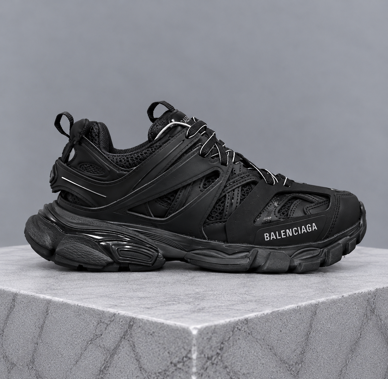 Balenciaga Balenciaga Track Black